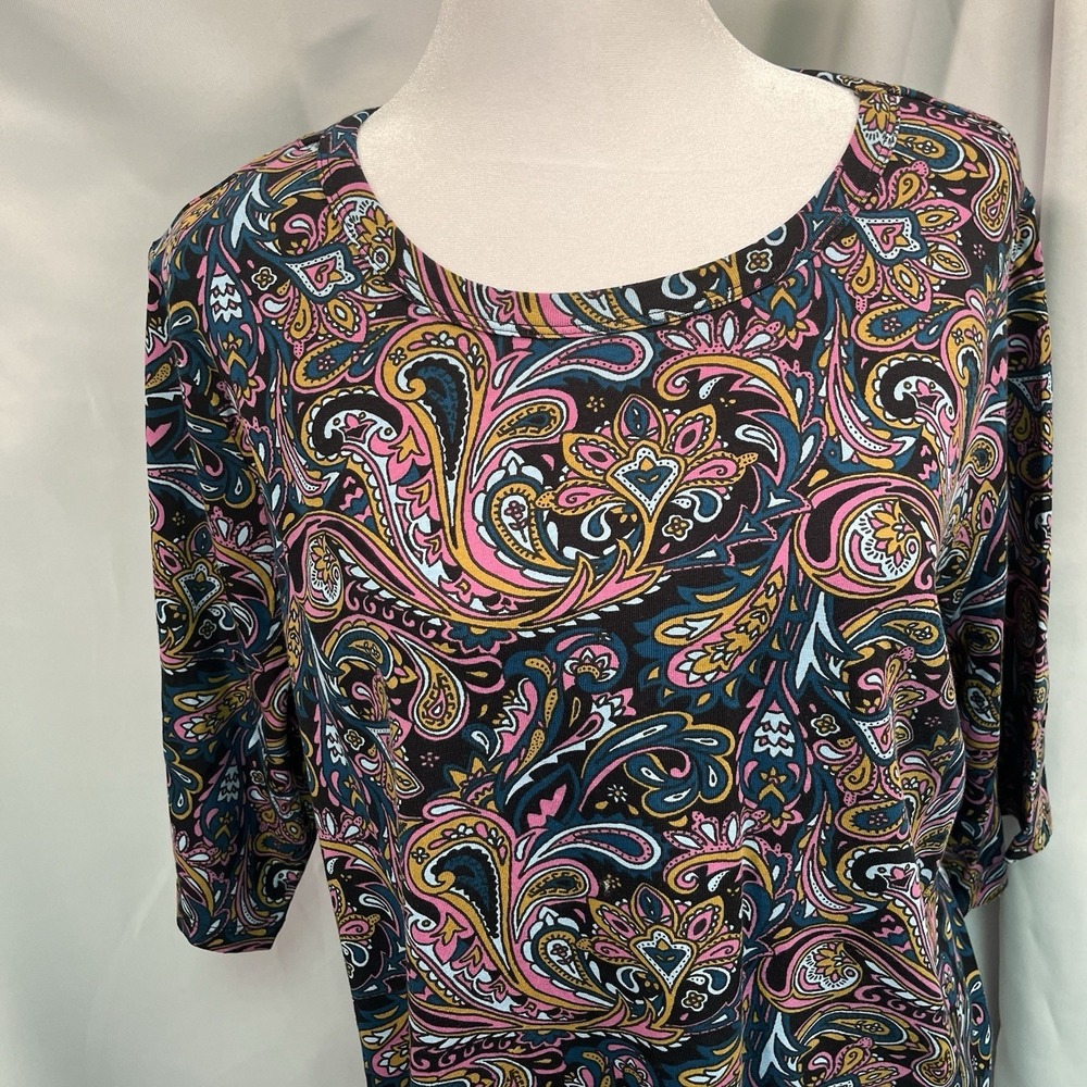 D & Co Active 1X Paisley‎ Top Round Colorful Outdoors Garden Ruched Sides Comfy